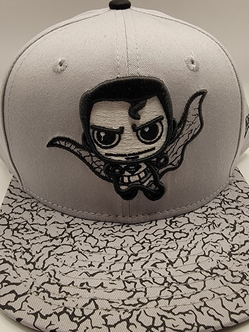 New Era Gray and Black Superman Snapback Hat